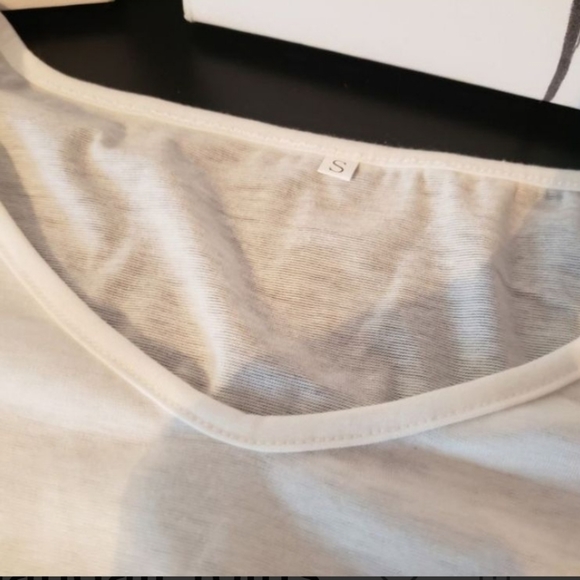 🖤 Sweater - Picture 4 of 4